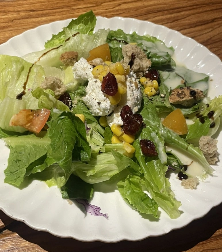 신라 호텔 셰프가 만드는 4500원 파스타 그로타지간테 주차 & 메뉴 가격 (강남 일원동 맛집) 리코타 치즈 샐러드 5500원 네이버 리뷰하면 공짜