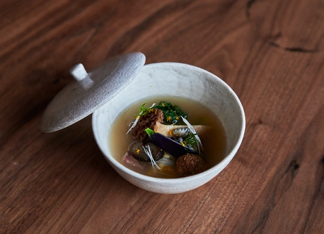 요리 재능 없다 구박 받은 한국 유일 3스타 미슐랭 밍글스 강민구 셰프 프로필 & 수상 레스토랑 멸치육수와 함께 떠먹는 ‘멜팅팟’