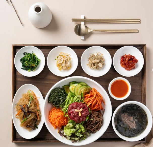 이웃집 백만장자 반찬가게 도시곳간 민요한 대표 프로필 & 식당 나이 수상 작품활동 민요한 식당 곳간한상 한우육회비빔밥